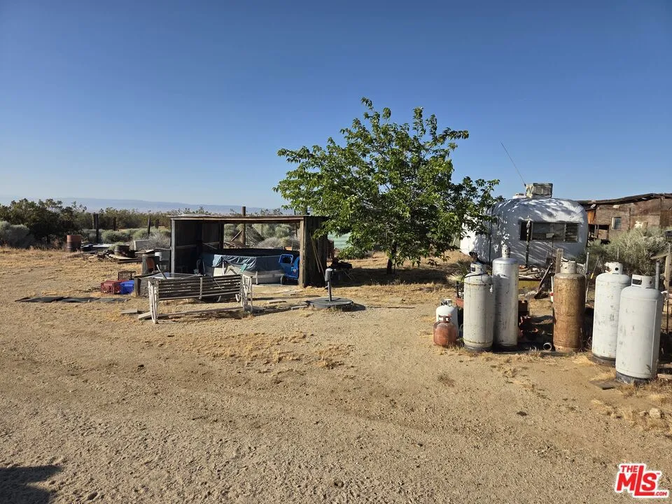 6000 W 140th Street West Rosamond, CA 93560