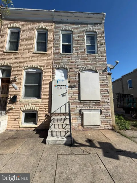 2422 JEFFERSON STREET