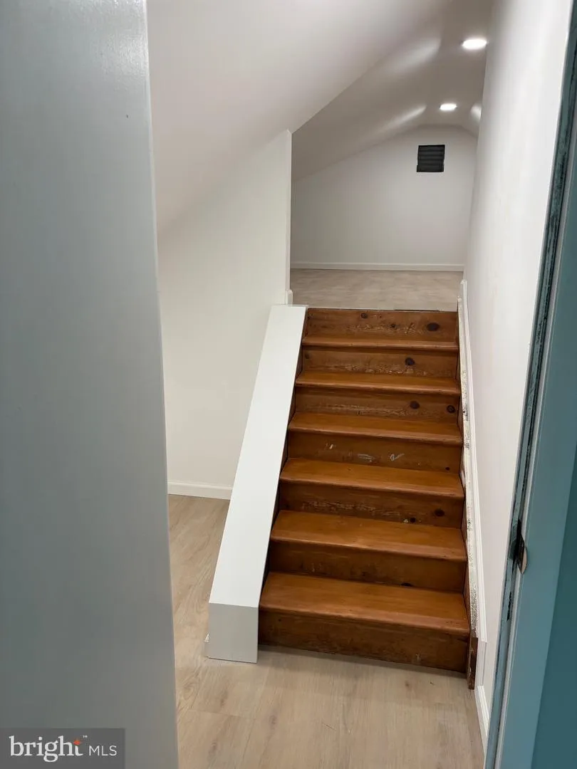 49 MIRY BROOK ROAD Hamilton, NJ 08690