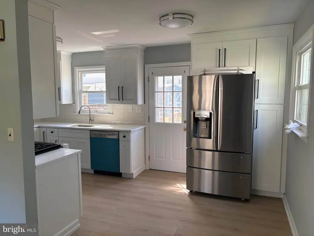 49 MIRY BROOK ROAD Hamilton, NJ 08690