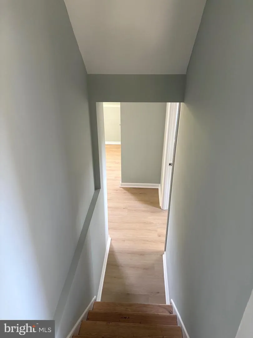 49 MIRY BROOK ROAD Hamilton, NJ 08690