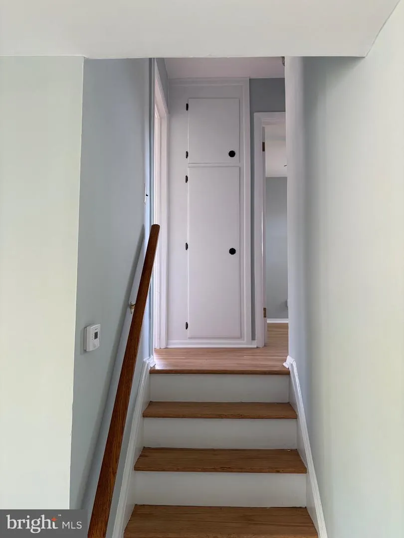 49 MIRY BROOK ROAD Hamilton, NJ 08690