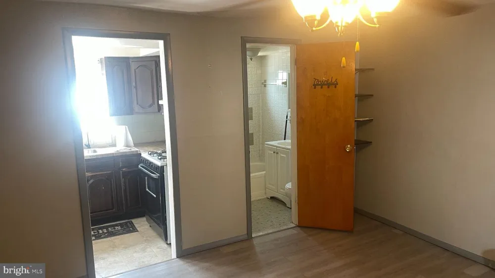 5403 EADOM STREET Philadelphia, PA 19137