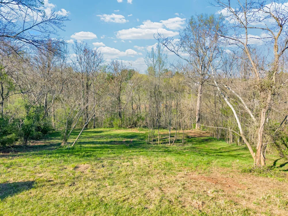 218 N Camp Heights Dr Sparta, TN 38583