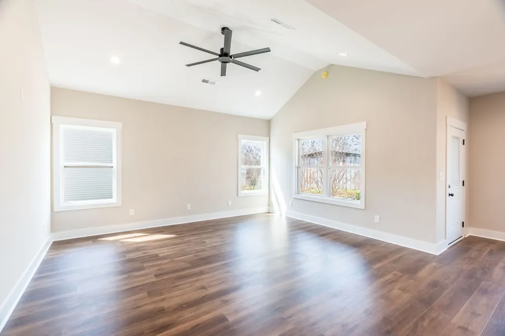 104 Bee Line Way Trenton, KY 42286