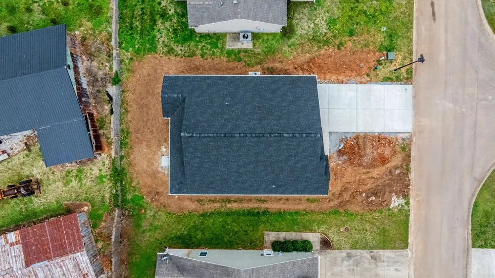 104 Bee Line Way Trenton, KY 42286