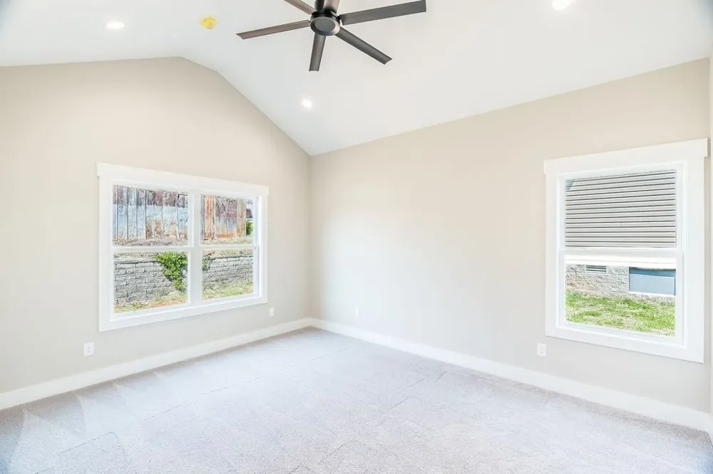 104 Bee Line Way Trenton, KY 42286