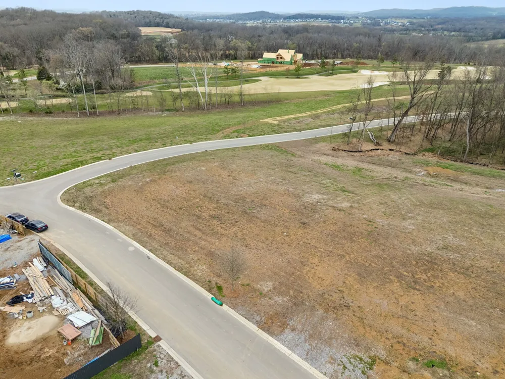 8410 Six String Drive College Grove, TN 37046