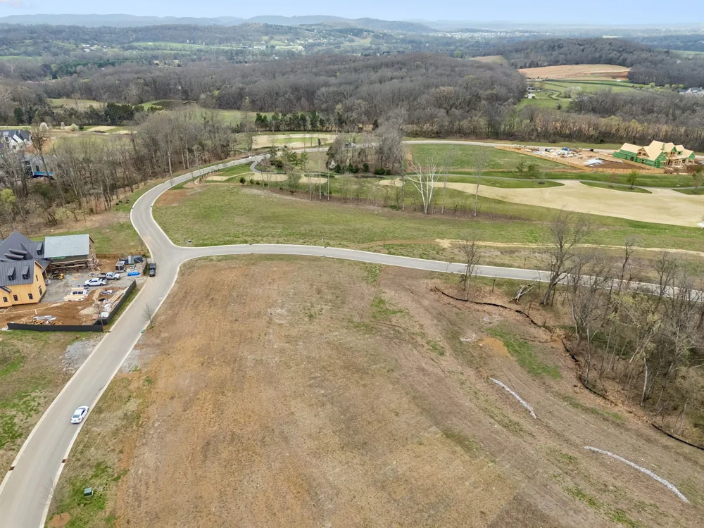 8410 Six String Drive College Grove, TN 37046