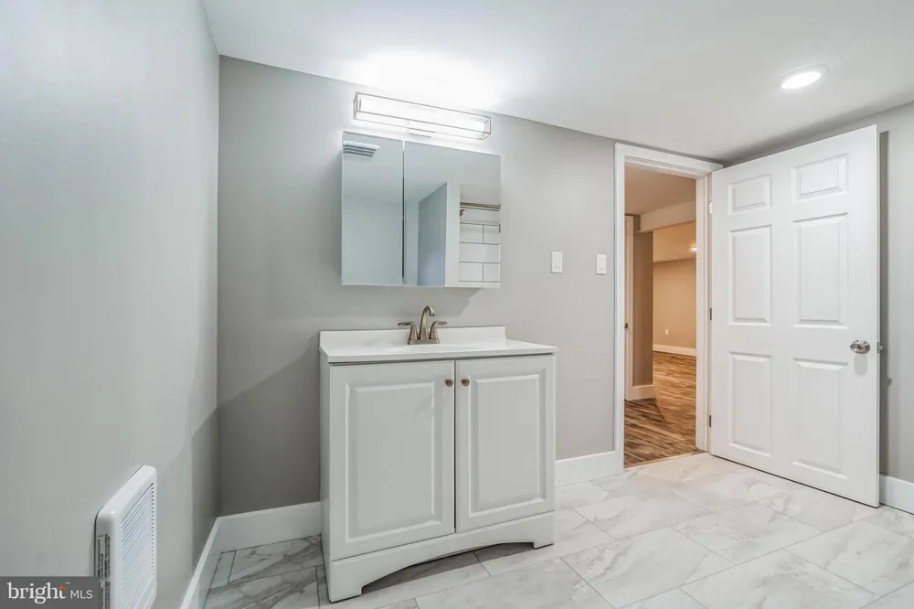 2952 DEKALB PIKE Norristown, PA 19401
