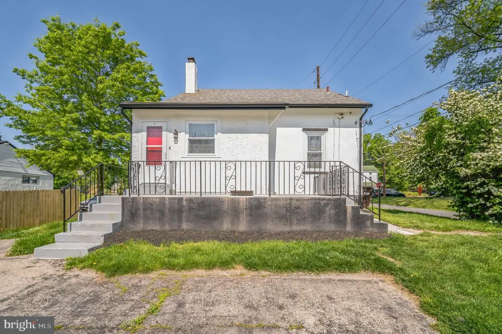 2952 DEKALB PIKE Norristown, PA 19401