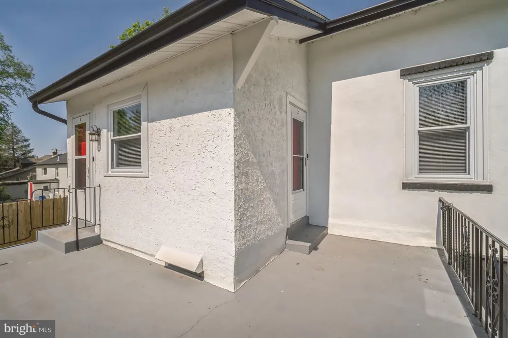 2952 DEKALB PIKE Norristown, PA 19401