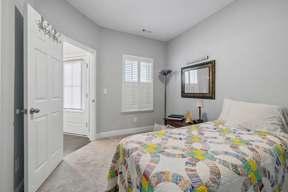 2406 Laurelstone Dr Murfreesboro, TN 37130