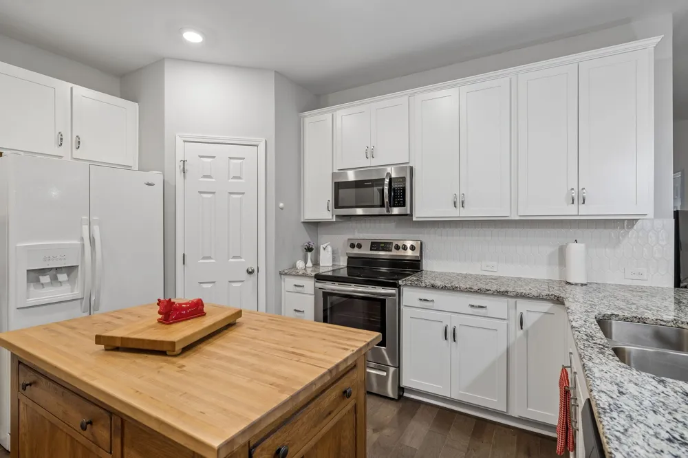 2406 Laurelstone Dr Murfreesboro, TN 37130