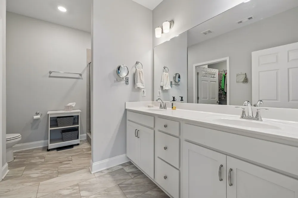 2406 Laurelstone Dr Murfreesboro, TN 37130