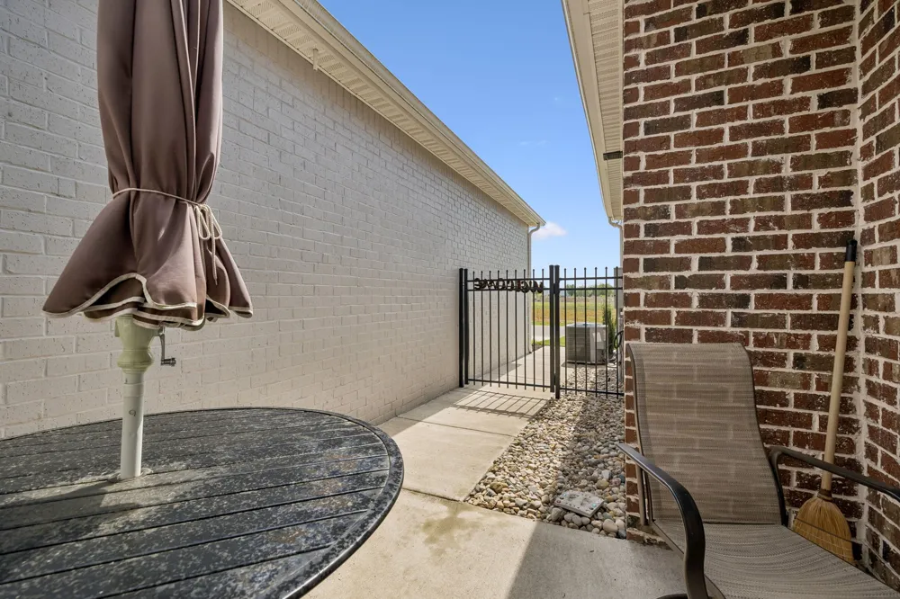 2406 Laurelstone Dr Murfreesboro, TN 37130