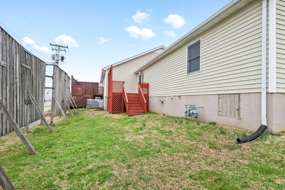 2921 Pawnee Dr Hopkinsville, KY 42240