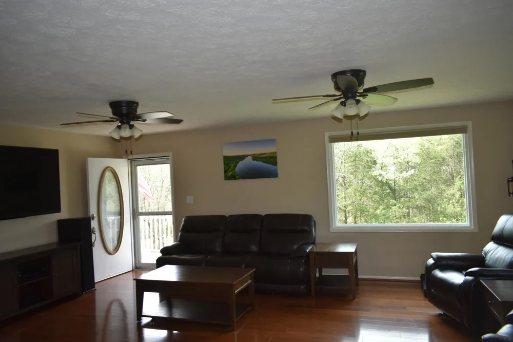 115 Harris Hollow Rd Pleasant Shade, TN 37145