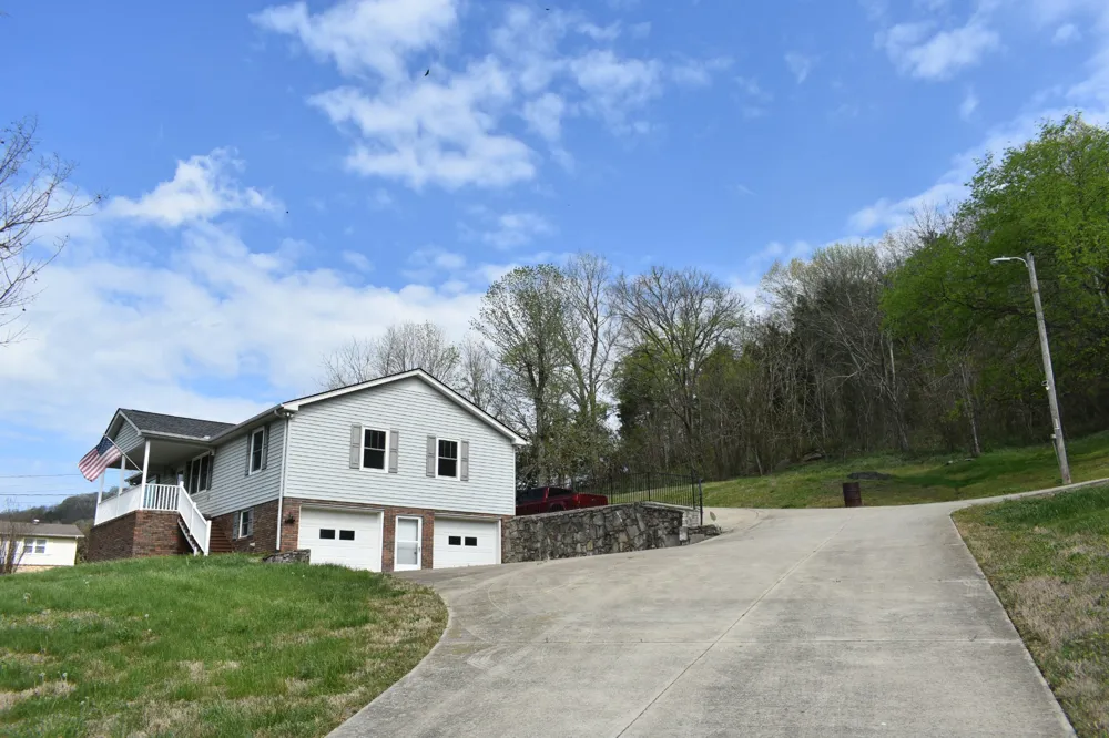 115 Harris Hollow Rd Pleasant Shade, TN 37145