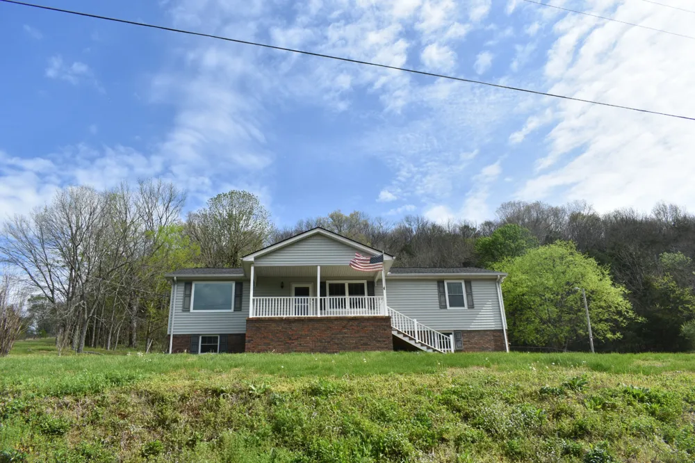 115 Harris Hollow Rd Pleasant Shade, TN 37145