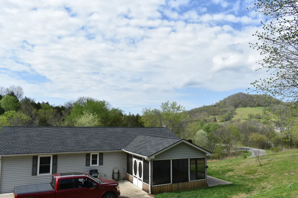 115 Harris Hollow Rd Pleasant Shade, TN 37145
