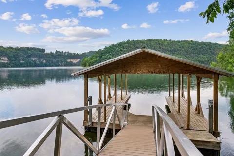 19 Summer Breeze Dr