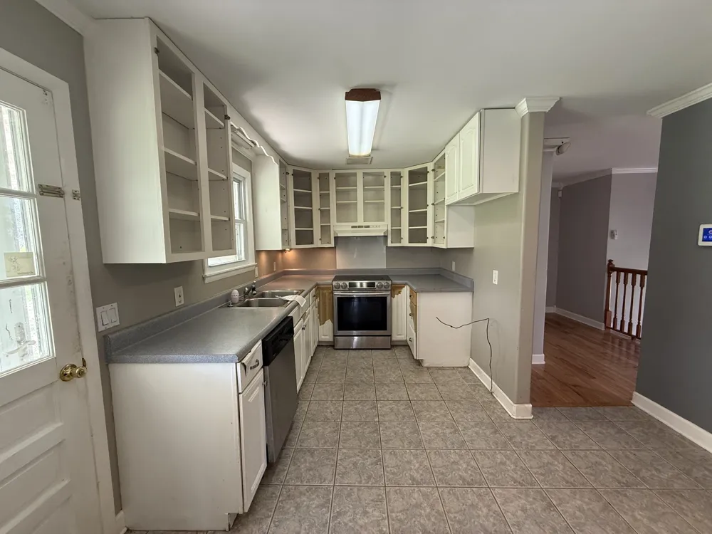 1004 Red Oak Dr Greenbrier, TN 37073