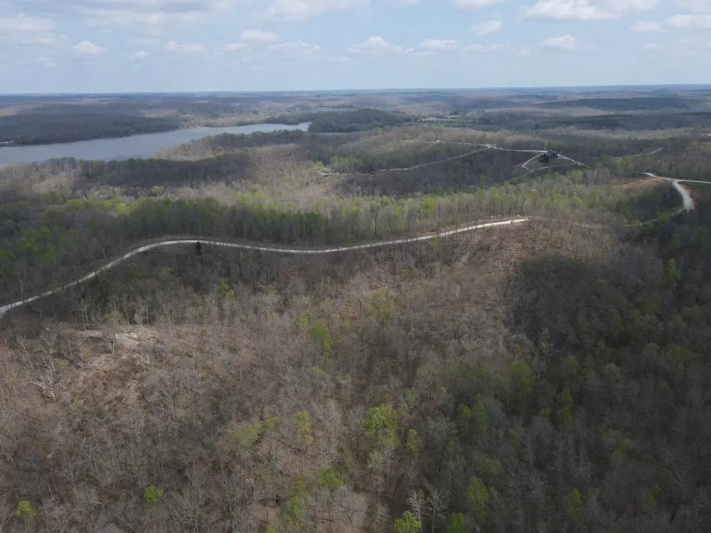 18 Lake Ridge Dr Stewart, TN 37175