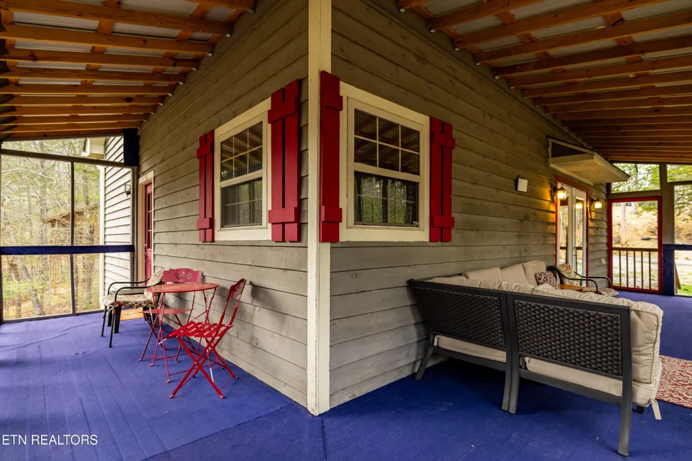 516 Clearwater Circle Townsend, TN 37882