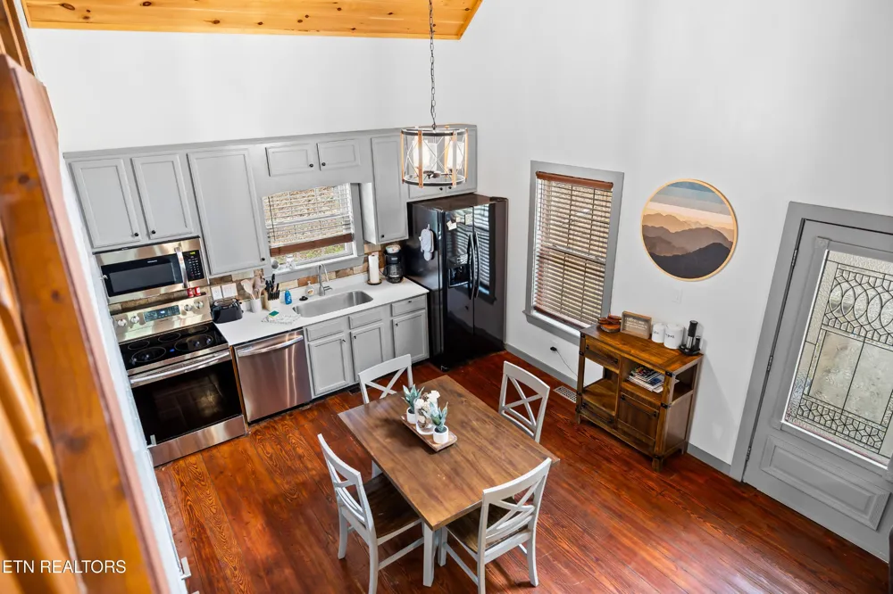 516 Clearwater Circle Townsend, TN 37882