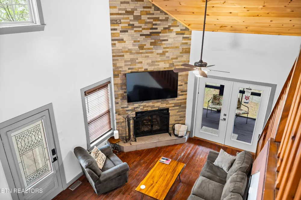 516 Clearwater Circle Townsend, TN 37882