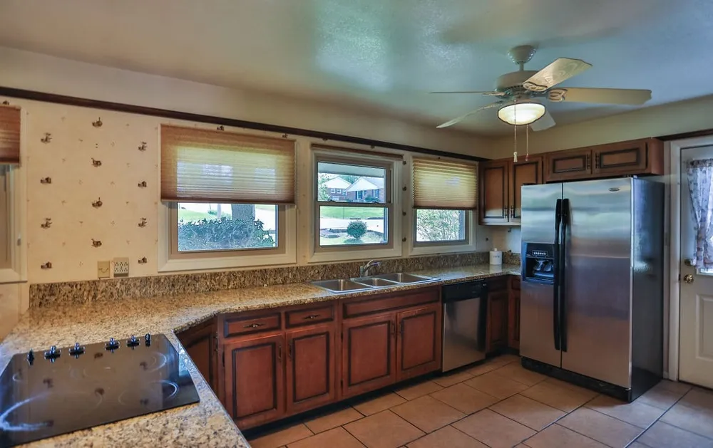 305 Myers Ter Carthage, TN 37030