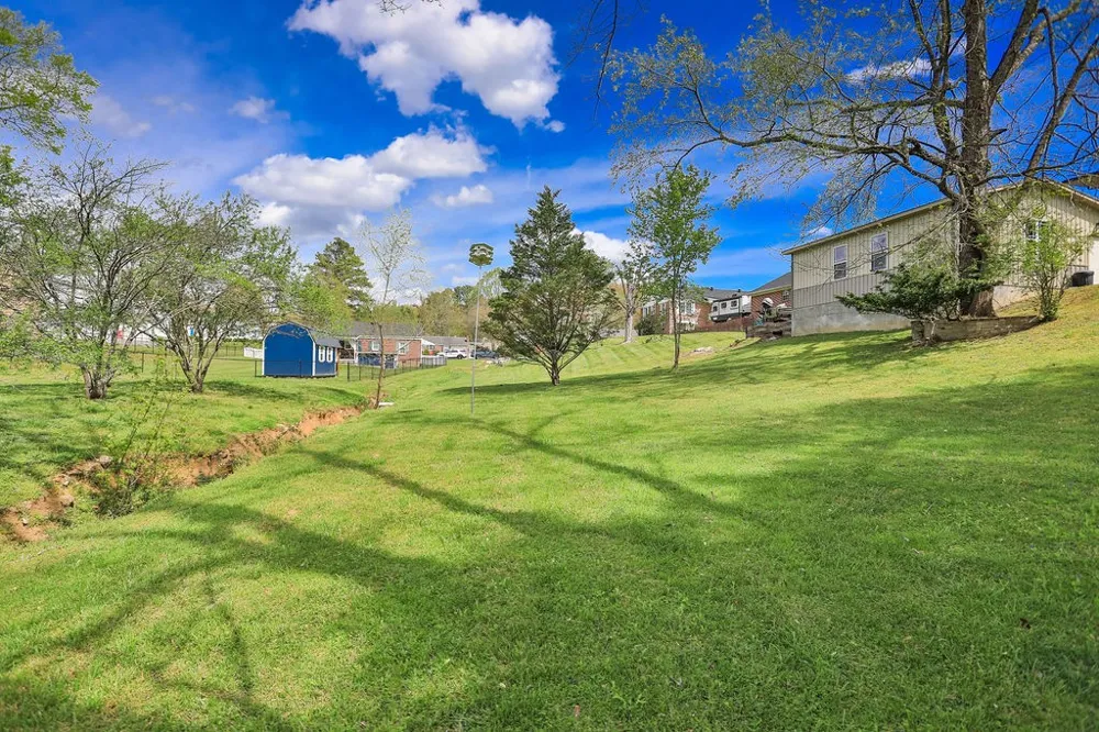 305 Myers Ter Carthage, TN 37030