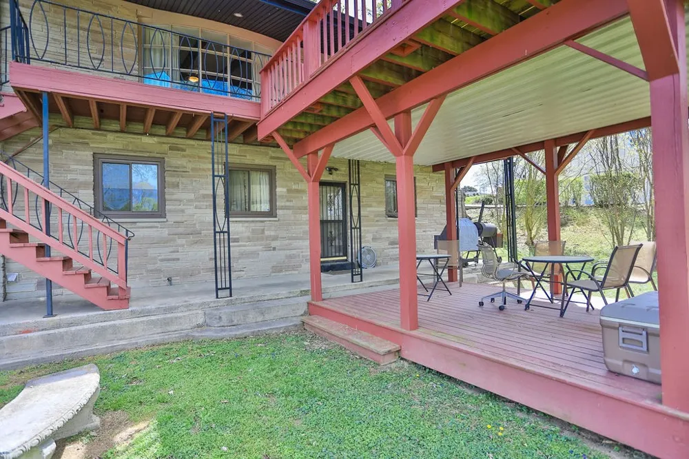305 Myers Ter Carthage, TN 37030