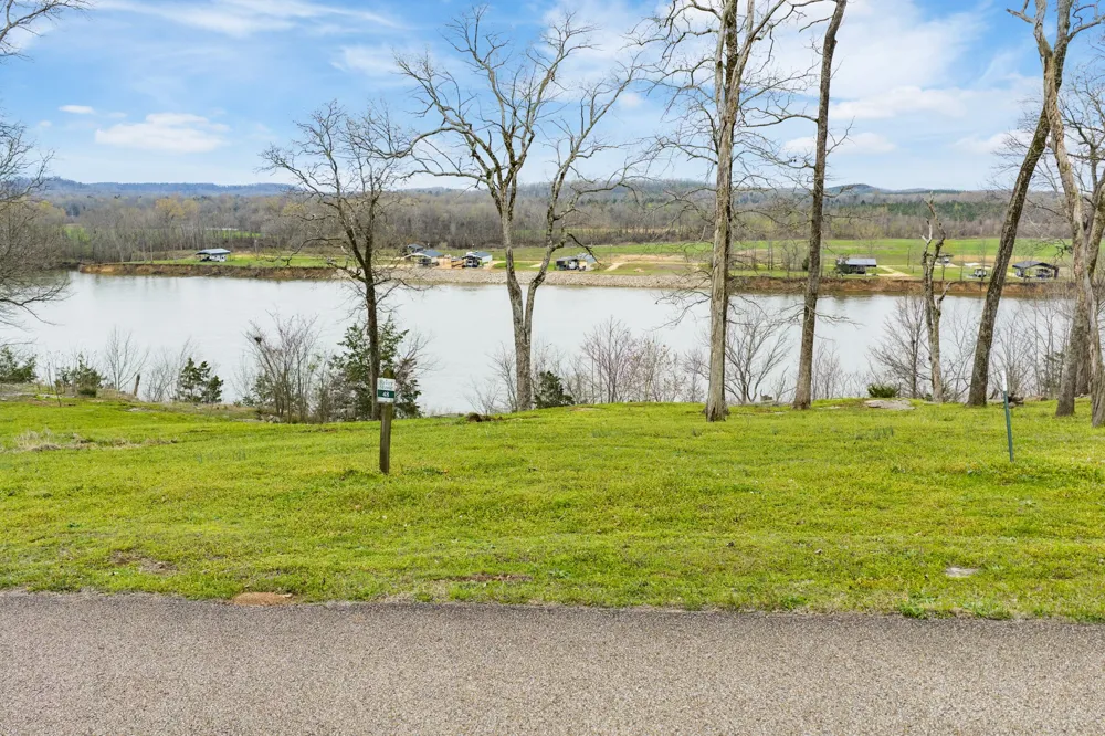 0 Adam Loop Bath Springs, TN 38311