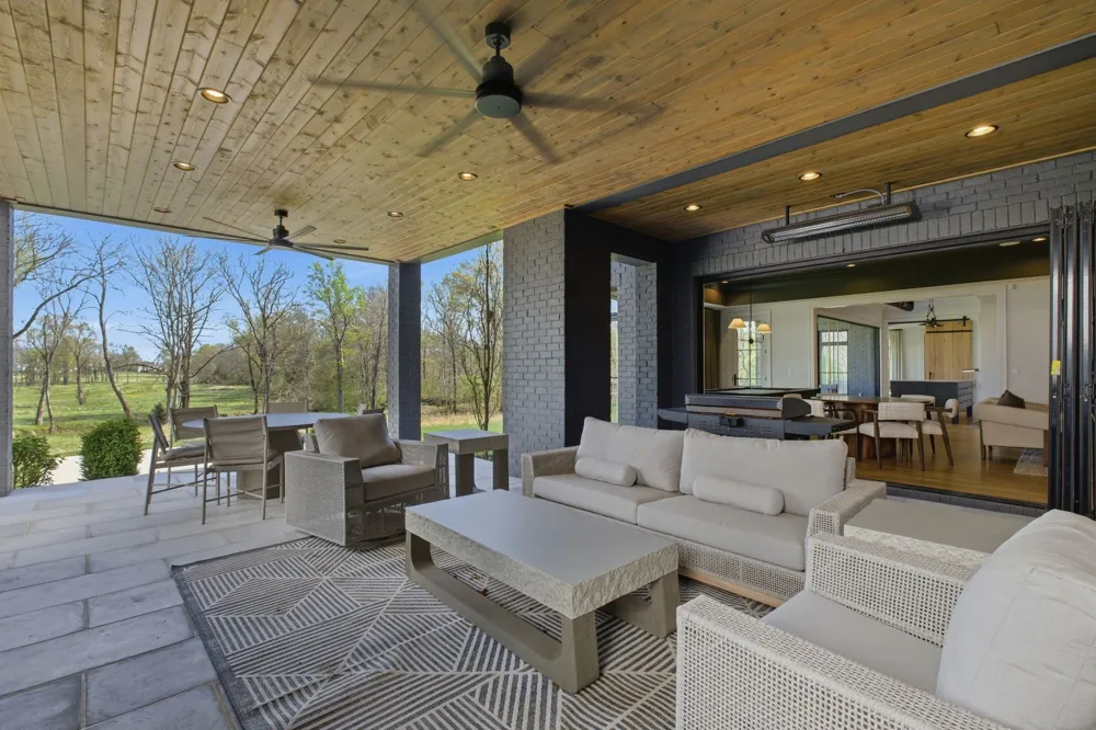 9048 Passiflora Ct College Grove, TN 37046