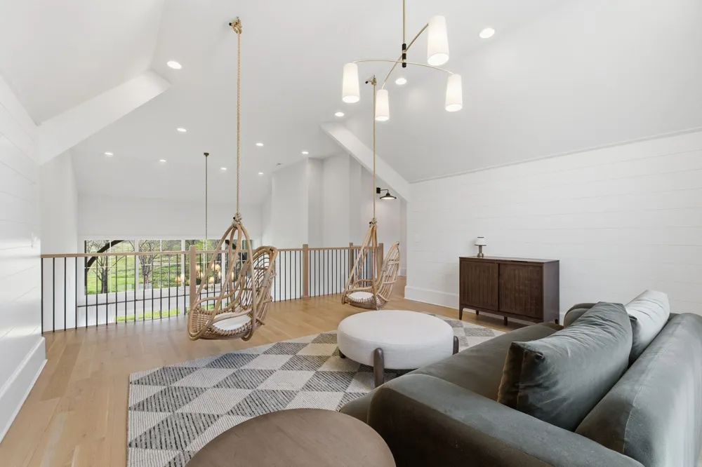 9048 Passiflora Ct College Grove, TN 37046