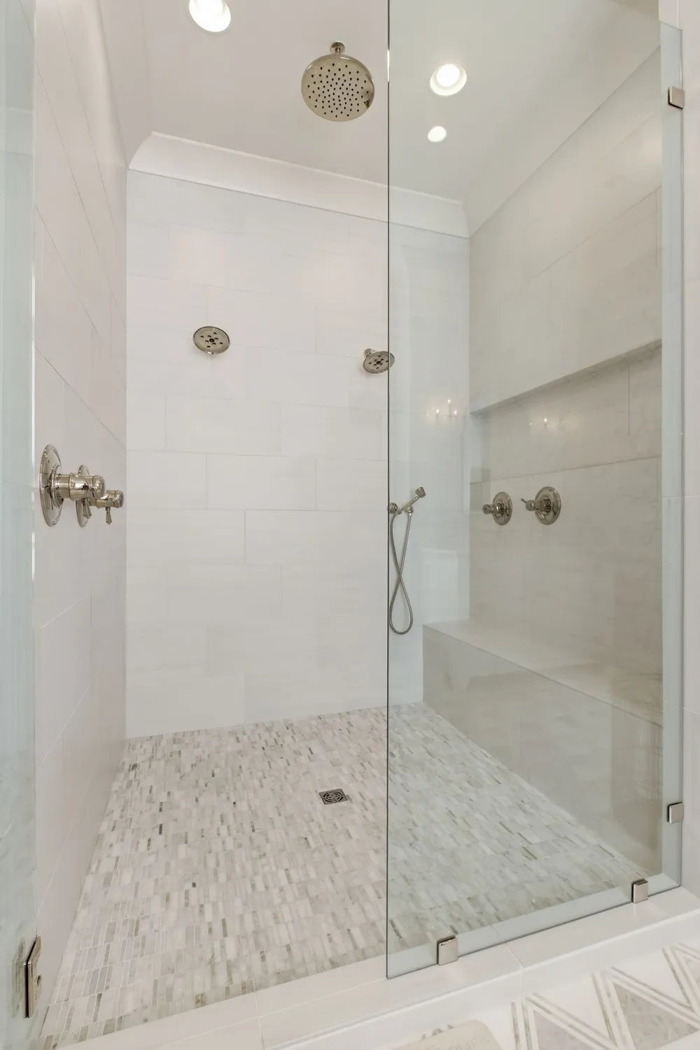9048 Passiflora Ct College Grove, TN 37046