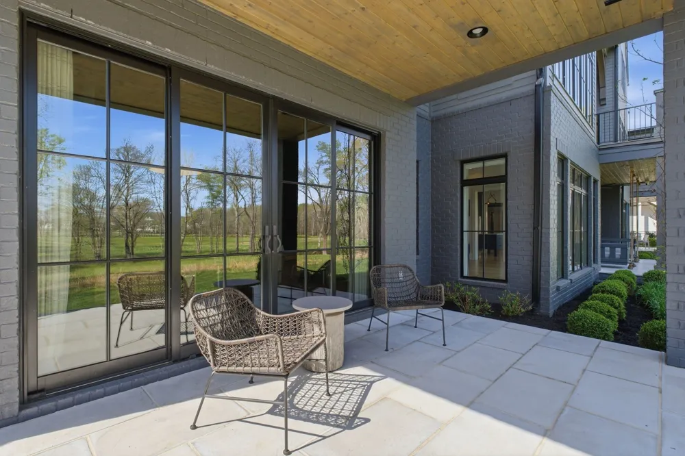 9048 Passiflora Ct College Grove, TN 37046