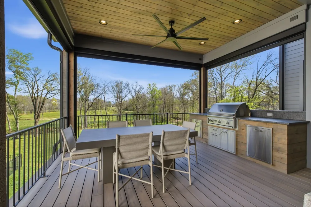 9048 Passiflora Ct College Grove, TN 37046