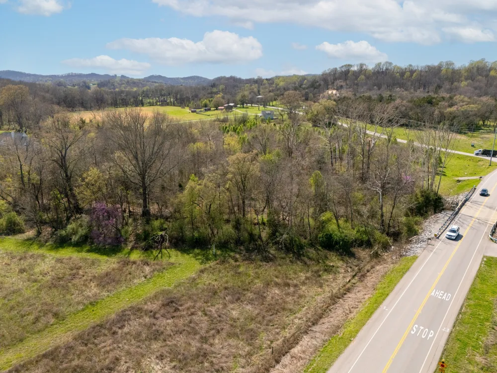 6610 Arno Allisona Rd College Grove, TN 37046