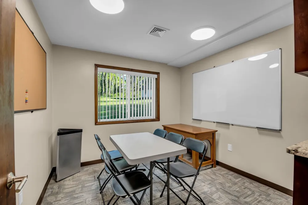 317 W Railroad St Petersburg, TN 37144