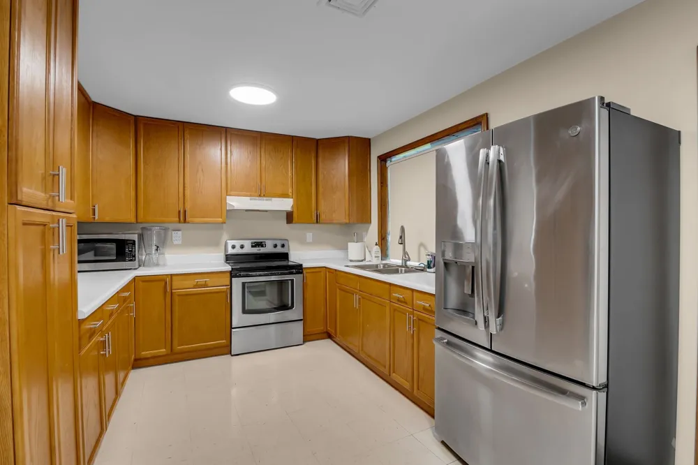 317 W Railroad St Petersburg, TN 37144