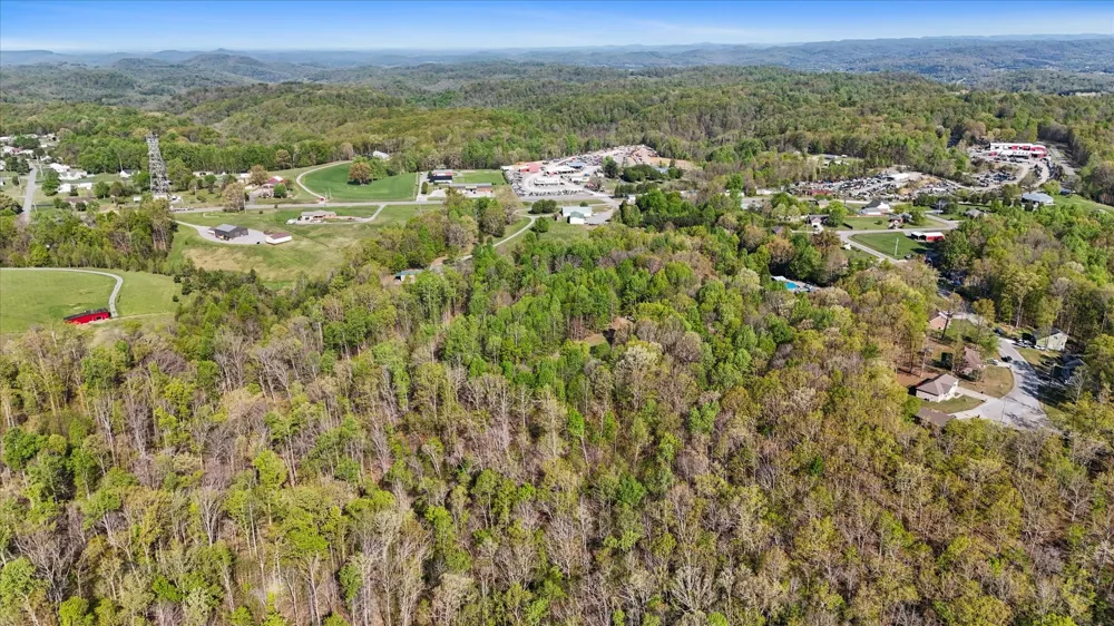 951 Pelham Rd Woodbury, TN 37190