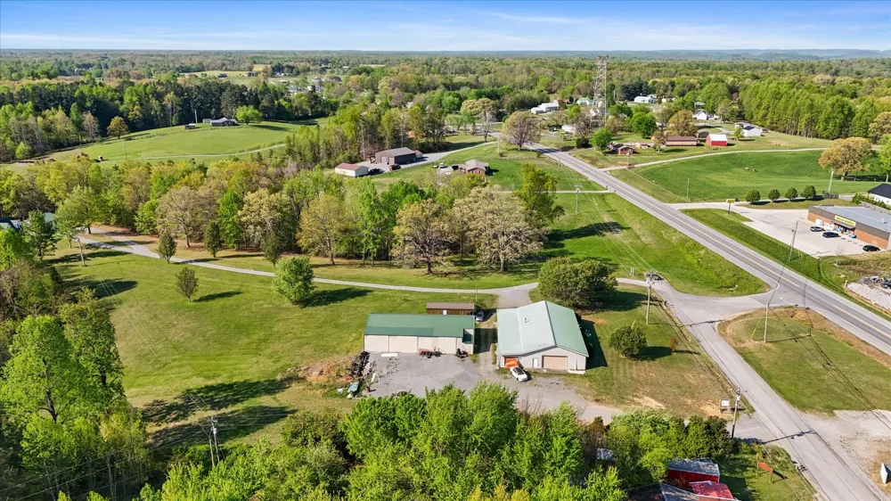 951 Pelham Rd Woodbury, TN 37190