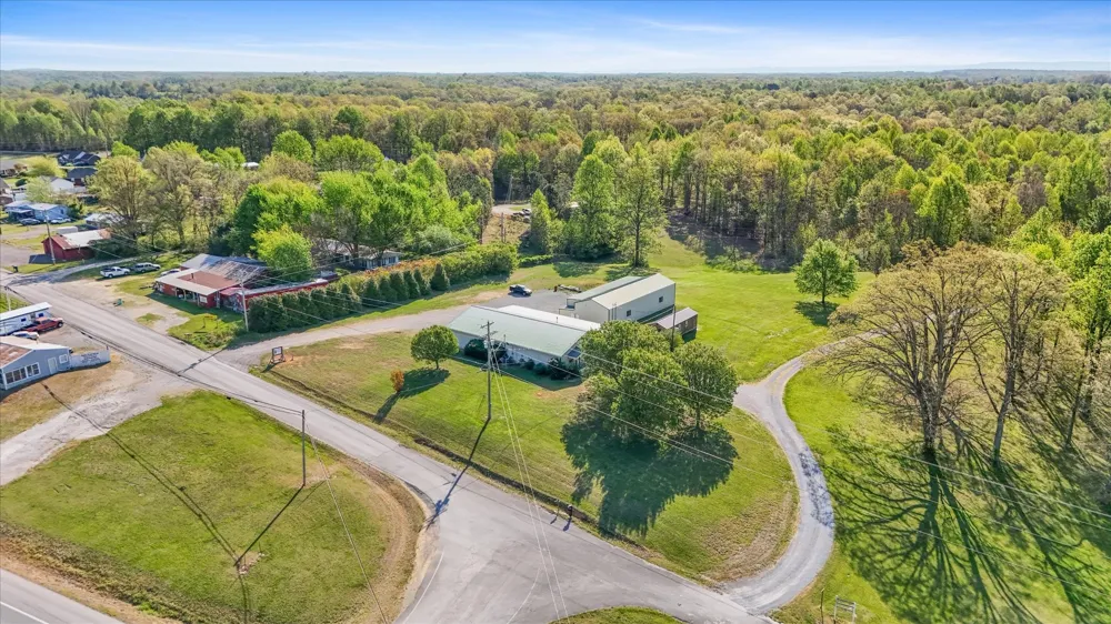 951 Pelham Rd Woodbury, TN 37190