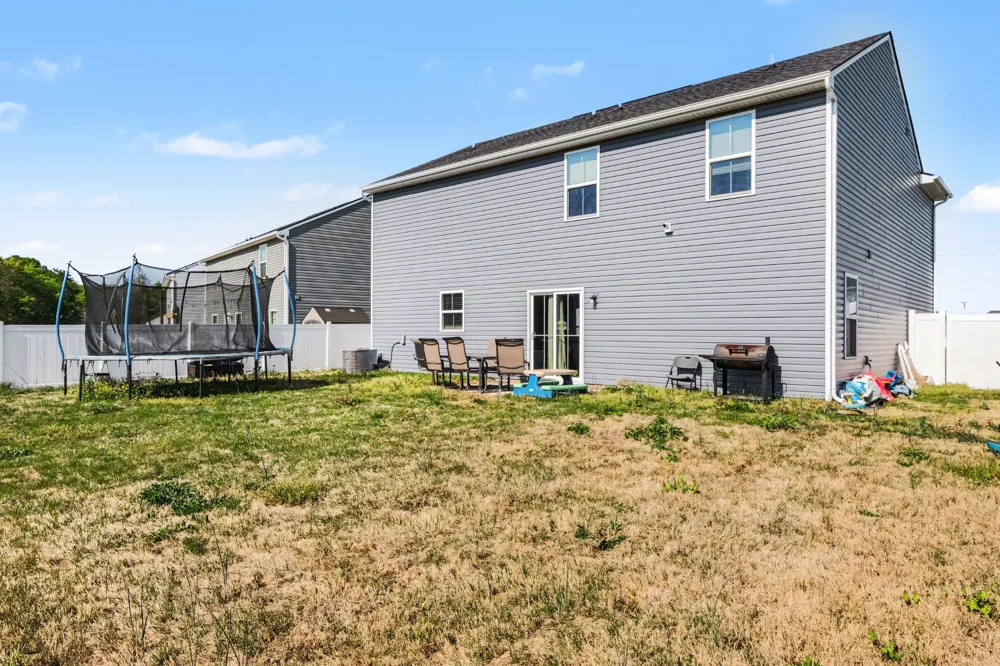 5778 Stardive Way Christiana, TN 37037