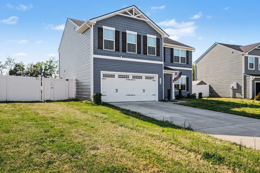 5778 Stardive Way Christiana, TN 37037