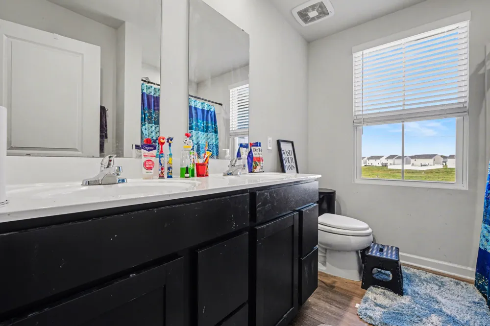 5778 Stardive Way Christiana, TN 37037