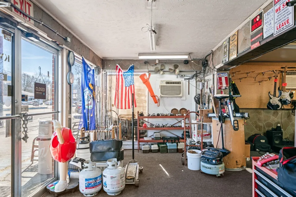 249 N Spring St Sparta, TN 38583
